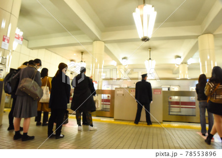 【大阪府】11月・駅風景《アウトフォーカス》 【大阪府】11月・駅風景《アウトフォーカス》 78553896