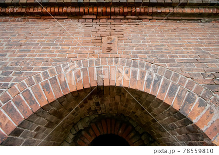 赤レンガを製造していたホフマン式輪窯（野木町・栃木） 78559810