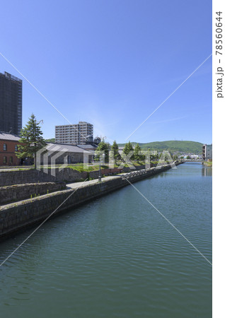 小樽運河 中央橋街園（同時撮影の動画素材あり） 78560644