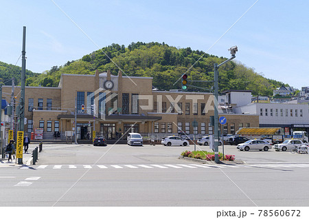 小樽駅前（同日撮影の関連動画素材あり） 78560672