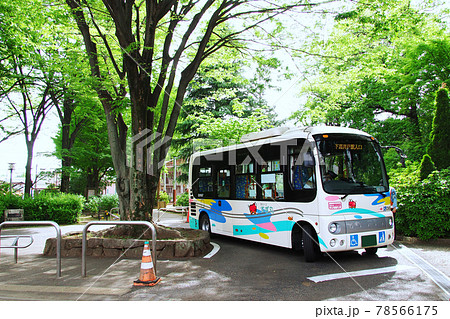 杉並区コミュニティバス「すぎ丸」|浜田山駅南に停車中のバス 杉並区コミュニティバス「すぎ丸」|浜田山駅南に停車中のバス 78566175