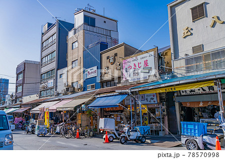 東京の都市風景 築地場外市場 78570998