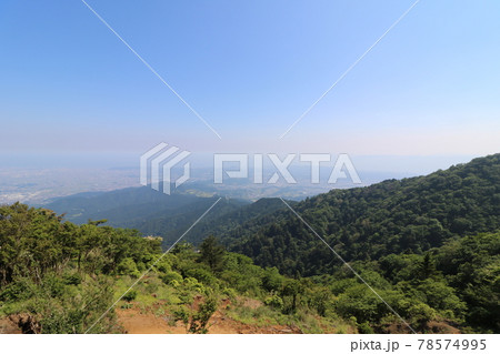 神奈川県の丹沢の大山の山頂からの眺め 78574995