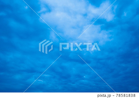 早朝の曇空 早朝の曇空 78581838