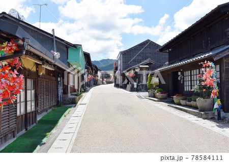 岩村城下町の町並み 78584111