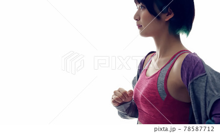 ジョギングする女性 シルエット ジョギングする女性 シルエット 78587712