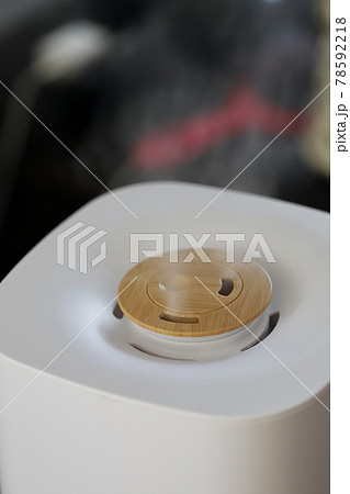 ハイブリット式加湿器の木目調吹き出し口 78592218