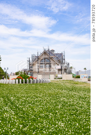 夏の神戸舞子公園にある改修中の旧武藤山治邸 夏の神戸舞子公園にある改修中の旧武藤山治邸 78593720