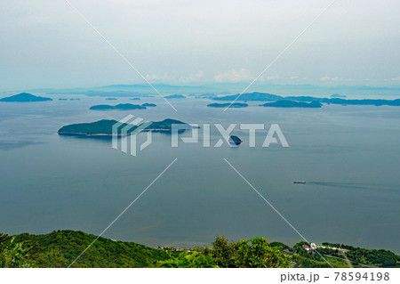 銭壺山頂上から見た瀬戸内海 銭壺山頂上から見た瀬戸内海 78594198