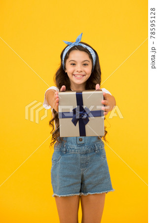 Happiness of giving. Celebrate birthday. Kid birthday gift.  78595128