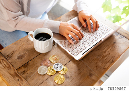 仮想通貨のイメージ 仮想通貨のイメージ 78599867