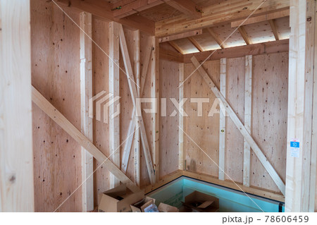 木造二階建て住宅 78606459