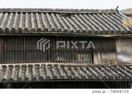 古い屋根瓦 78608720