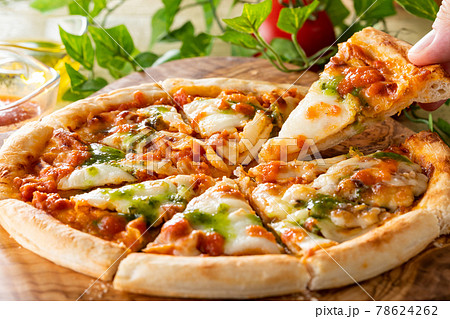 フレッシュモッツァレラのピッツァマルゲリータ フレッシュモッツァレラのピッツァマルゲリータ 78624262