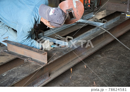 鉄工所内風景 78624581