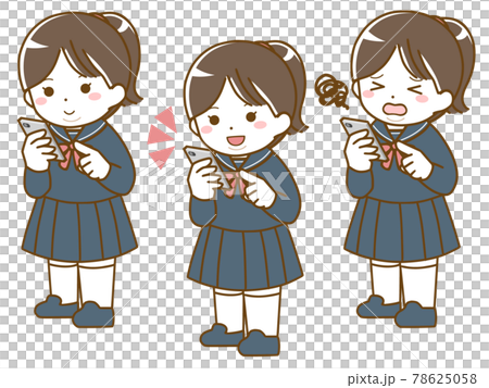 スマホを操作する太った女子学生 スマホを操作する太った女子学生 78625058