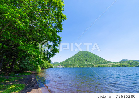 新緑の榛名山・榛名湖〈群馬県高崎市〉 78625280