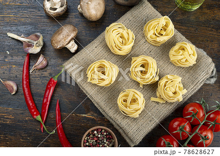 Raw pasta Raw pasta 78628627