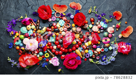 Assorted colored beads for jewelry 78628832
