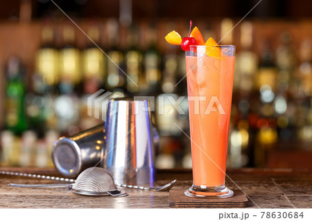 cocktail shaker, bartender tools, a set of equipment 78630684