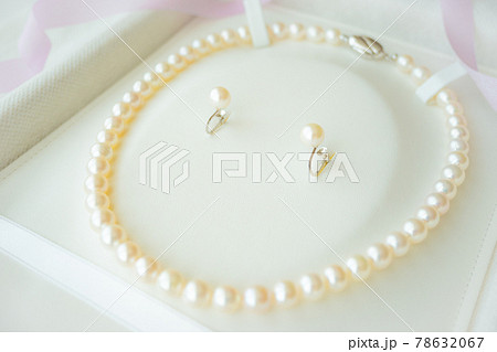 パールのネックレスとイヤリング フォーマル パールのネックレスとイヤリング フォーマル 78632067
