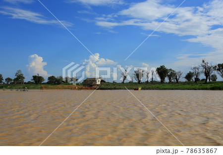 village of  mechrey tonle sap near siem reap 78635867