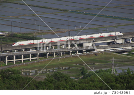 南魚沼を行く、East-i（電気軌道総合試験車） 78642662