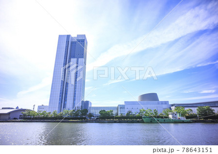 漁港から見た朱鷺メッセ 78643151