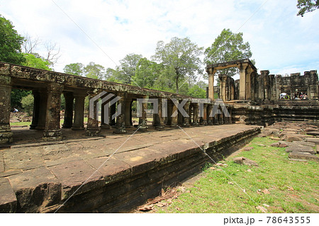xcambodian Baphuon in Angkor Wat xcambodian Baphuon in Angkor Wat 78643555
