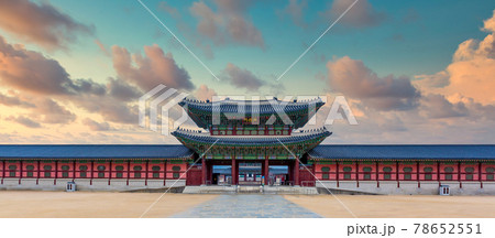 Gyeongbok palace in Seoul City, Gyeongbokgung palace landmark of Seoul, South Korea, Korean wooden traditional house in Gyeongbokgung the main royal palace of Joseon dynasty. 78652551