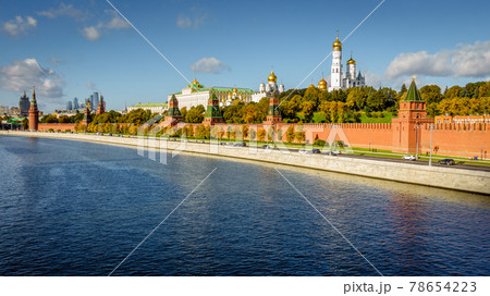Moscow River and Kremlin 78654223