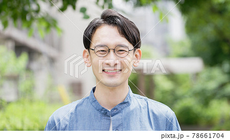 ミドル男性・笑顔 ミドル男性・笑顔 78661704