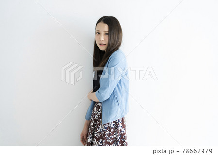 クールな女性の写真素材