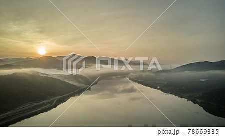 風景 日の出 山 78669335
