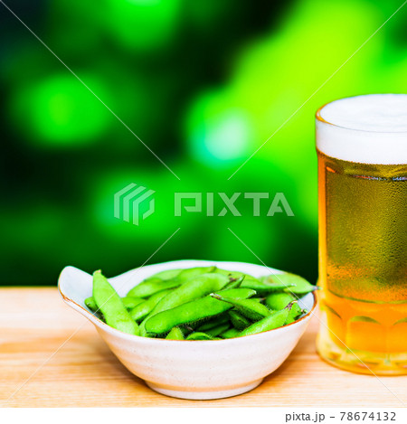 ビール　枝豆　アウトドア【 夏 の イメージ 】 78674132