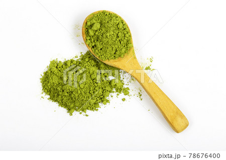 Top view green matcha tea powder isolated on white background 78676400