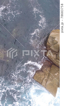 岩場･海面〜ドローンで撮影（大隅半島／鹿児島県肝属郡南大隅町） 78683758