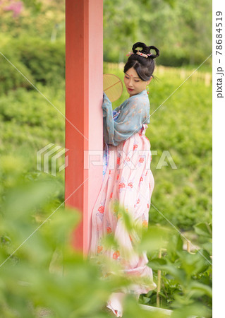 中国漢服女子のポートレートの写真素材 [78684519] - PIXTA