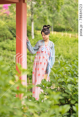 中国漢服女子のポートレート 78684523