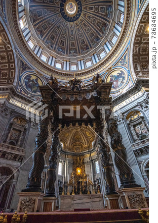 荘厳　サンピエトロ大聖堂 78684695