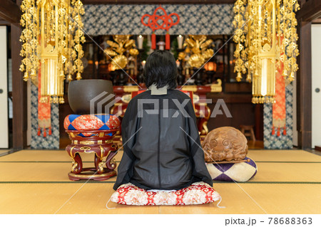 女性の僧侶 尼僧の写真 女性の僧侶 尼僧の写真 78688363