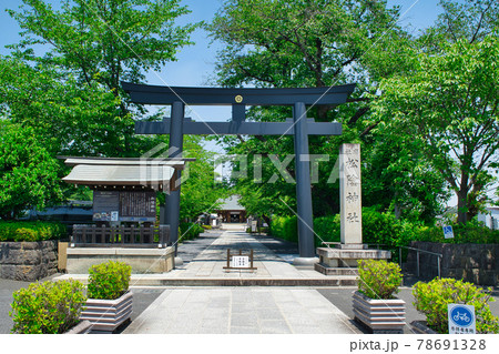 東京都 世田谷区 松陰神社(しょういんじんじゃ)社殿(しょういんじんじゃ)神楽殿 東京都 世田谷区 松陰神社(しょういんじんじゃ)社殿(しょういんじんじゃ)神楽殿 78691328