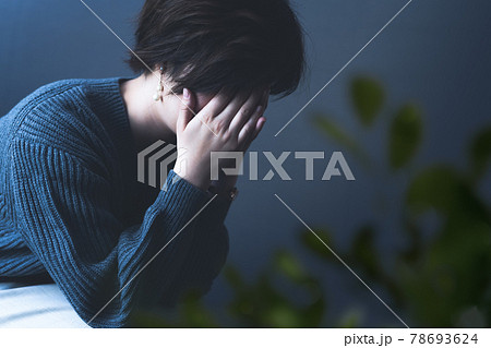 女性ポートレート 78693624