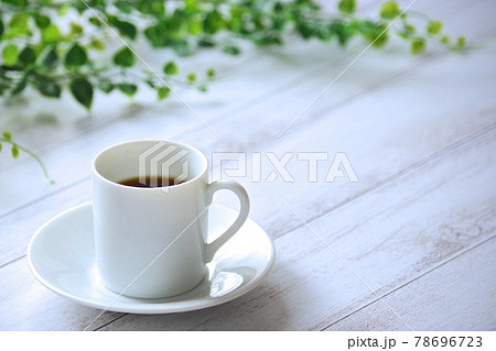 午後の休息をコーヒーで 午後の休息をコーヒーで 78696723