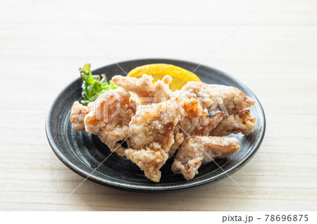 鶏の塩から揚げ 78696875