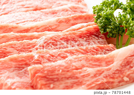 焼肉用牛肉。カルビの中で上級といわれる希少部位「三角バラ」(国産黒毛和牛)。 78701448