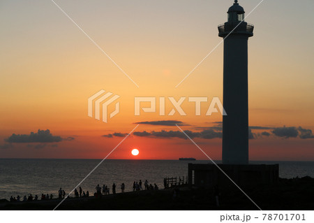 灯台の夕暮れ 78701701