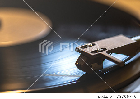 アナログレコード　ターンテーブル　レコード盤 78706746