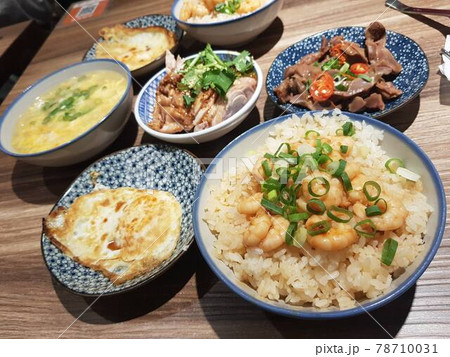 目玉焼き 卵 たまご 78710031