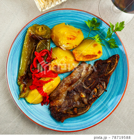 Popular dish of grilled beef Churrasco, potatoes and peppers Popular dish of grilled beef Churrasco, potatoes and peppers 78719588